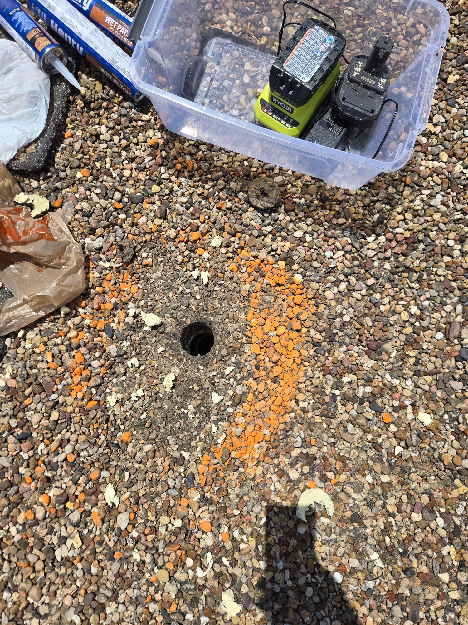 Marked core on a gravel roof
