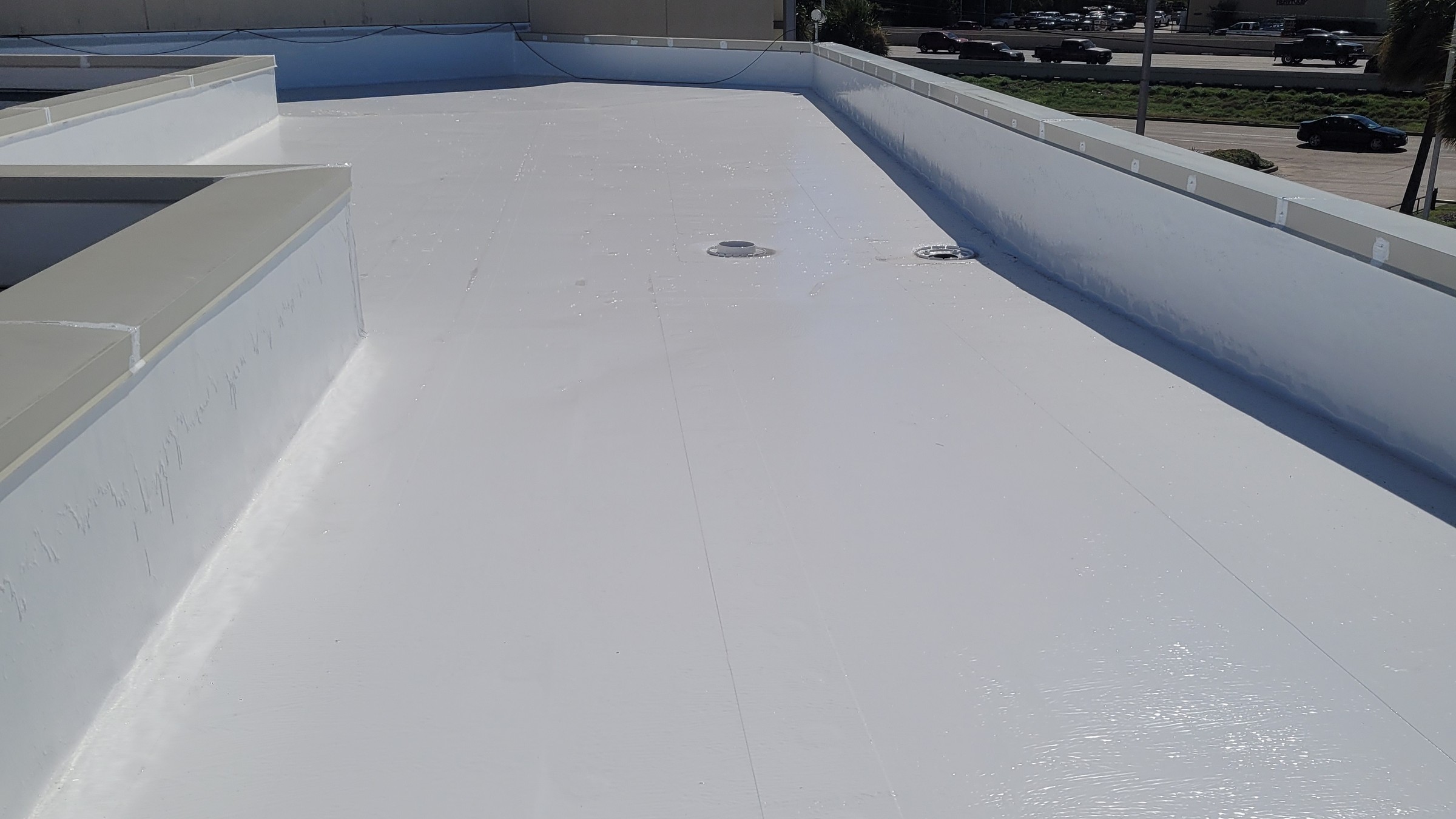 Finished white coating